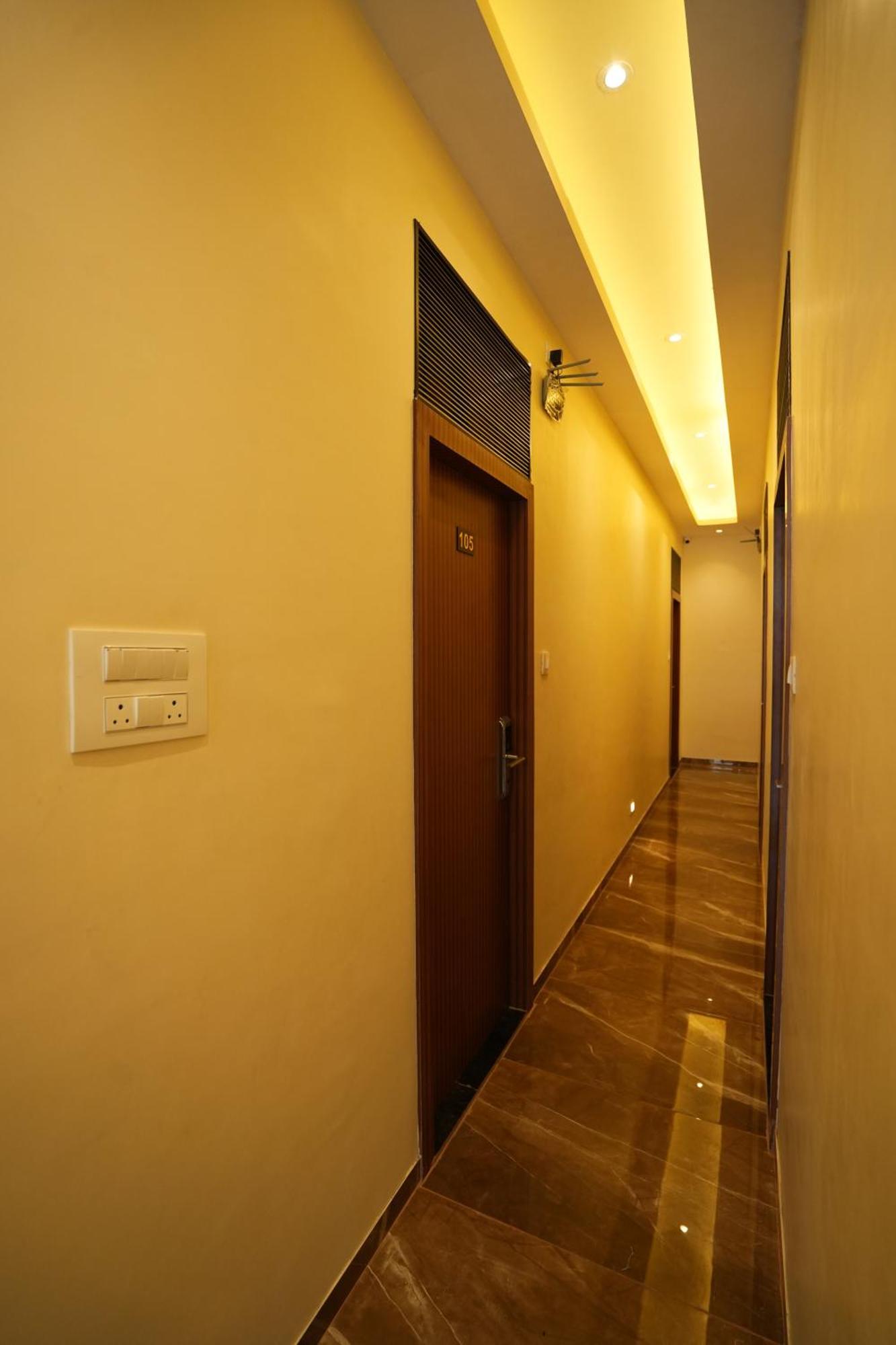 Hotel Boston Bombay Esterno foto